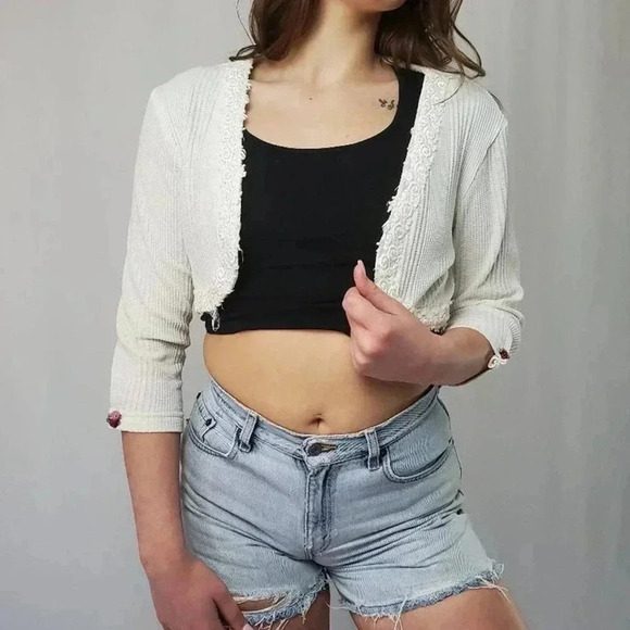 Vtg 90s Cropped White Floral Embroidered Cardigan Sweater - Picture 1 of 8